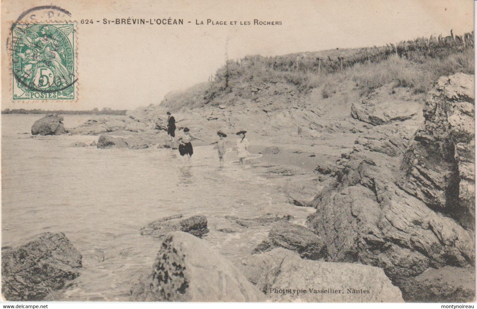 Loire  Atlantique :  SAINT  BREVIN  L '  OCEAN : La  Plage  Et  Les  Rochers - Saint-Brevin-l'Océan