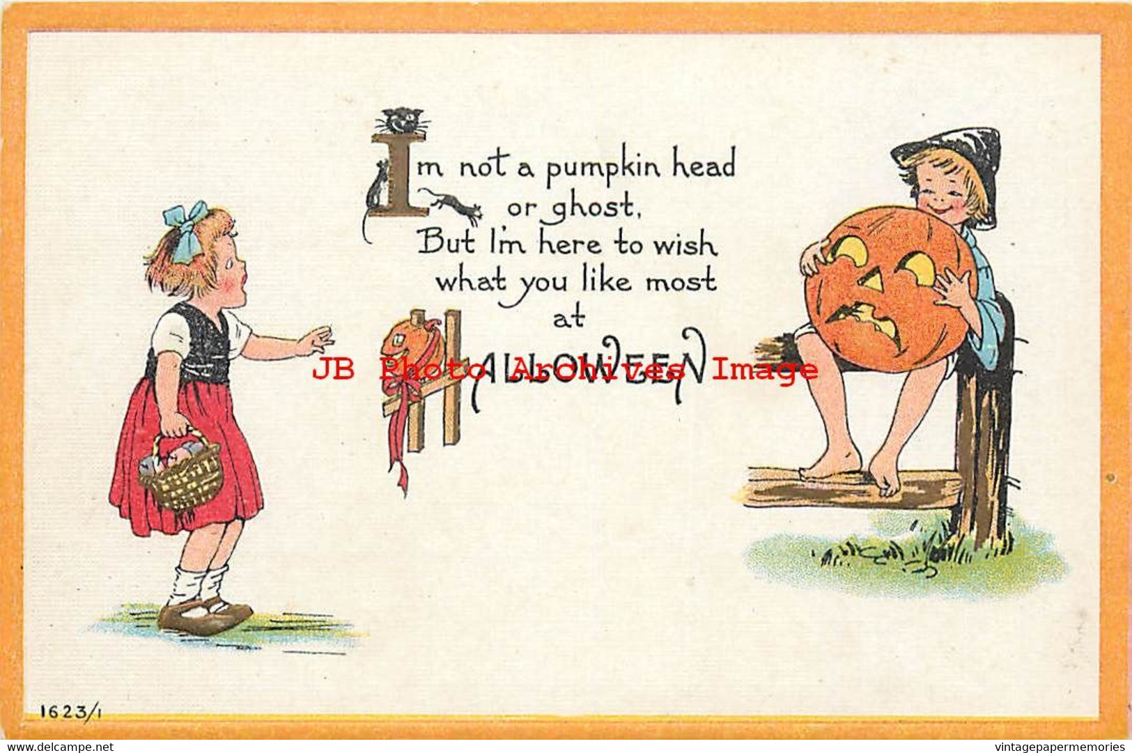 282327-Halloween, Bergman 1915 No 1623/1-4, Girl Startled By Boy On Fence Holding Jack O Lantern - Halloween