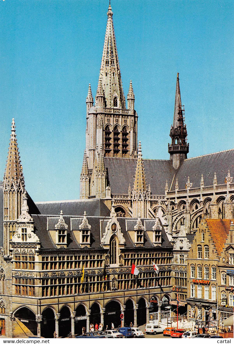 CPM - IEPER - Hoek Der Grote Markt - Ieper