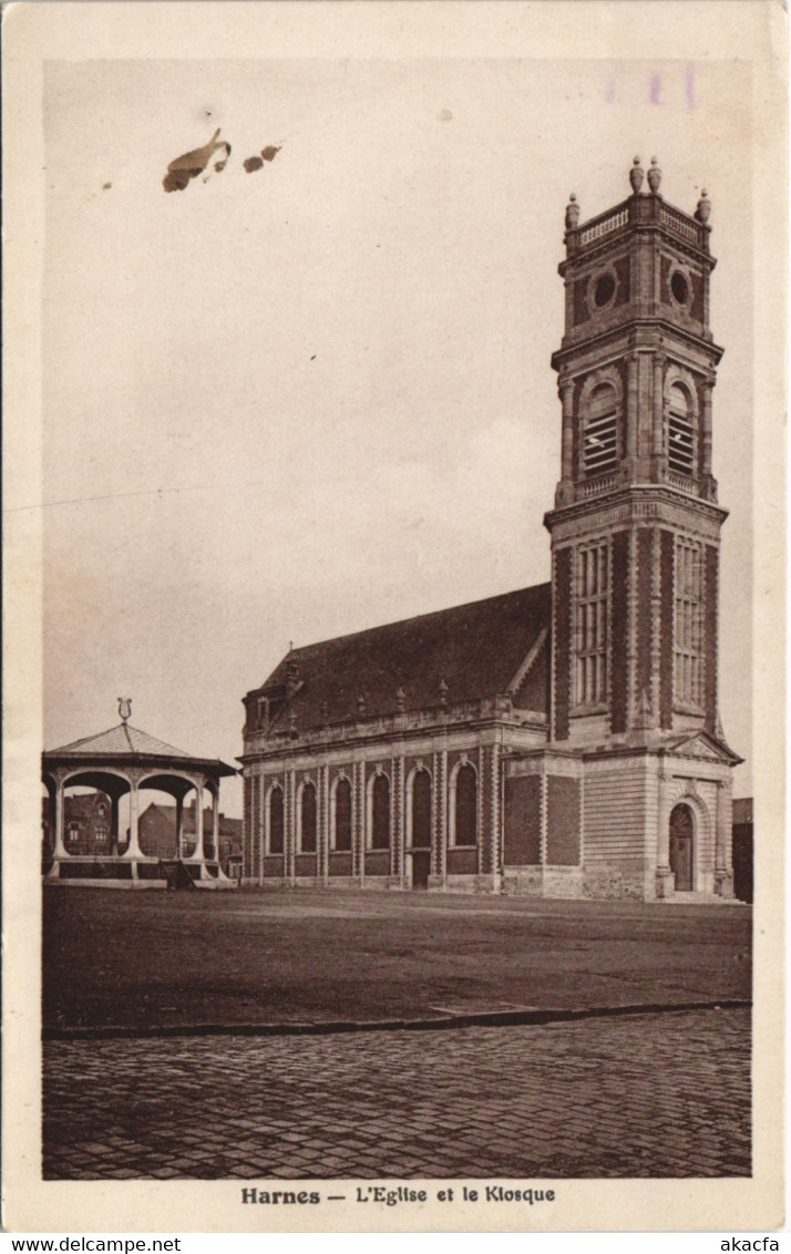 CPA HARNES - L'Église Et Le Klosque (129484) - Harnes