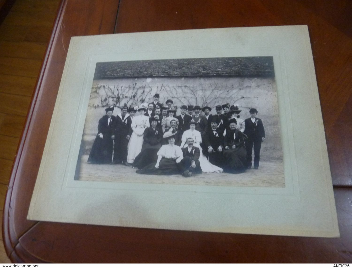 PHOTO ORIGINALE MARIAGE COSTUME CHAPEAU MODE HABIT FASHION WEDDING ANNEE CIRCA 1900-20 GRAND FORMAT - Persone Anonimi