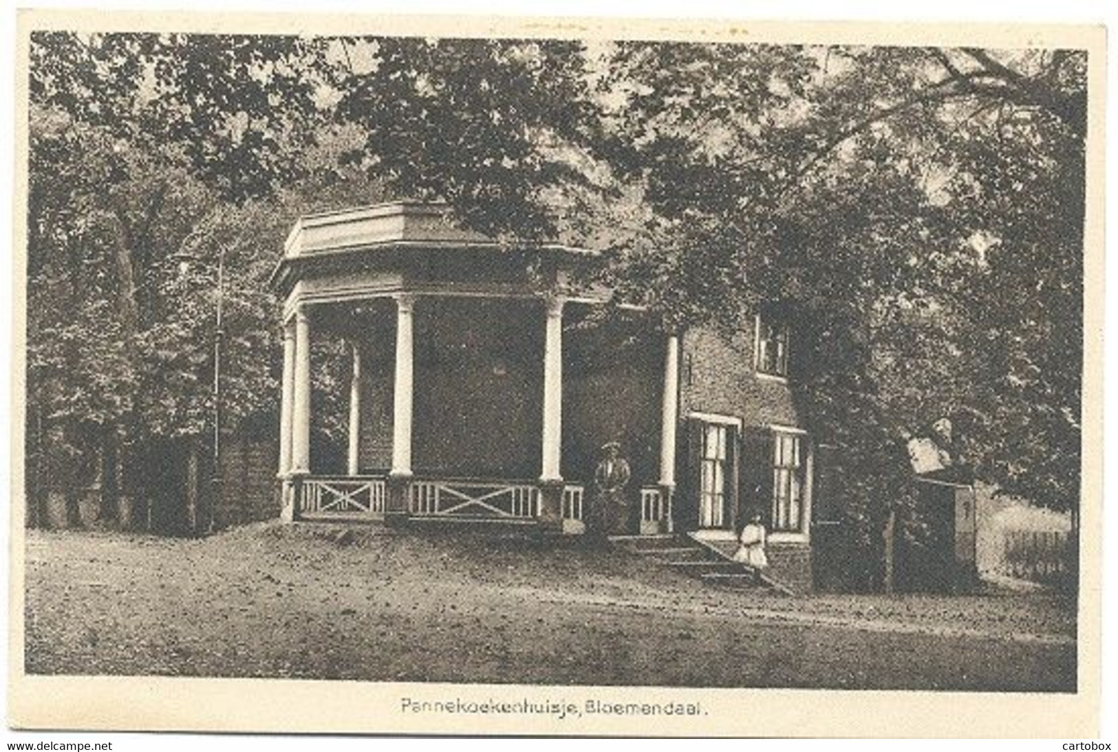 Bloemendaal, Het Pannekoekhuisje (pannenkoekenhuisje) - Bloemendaal