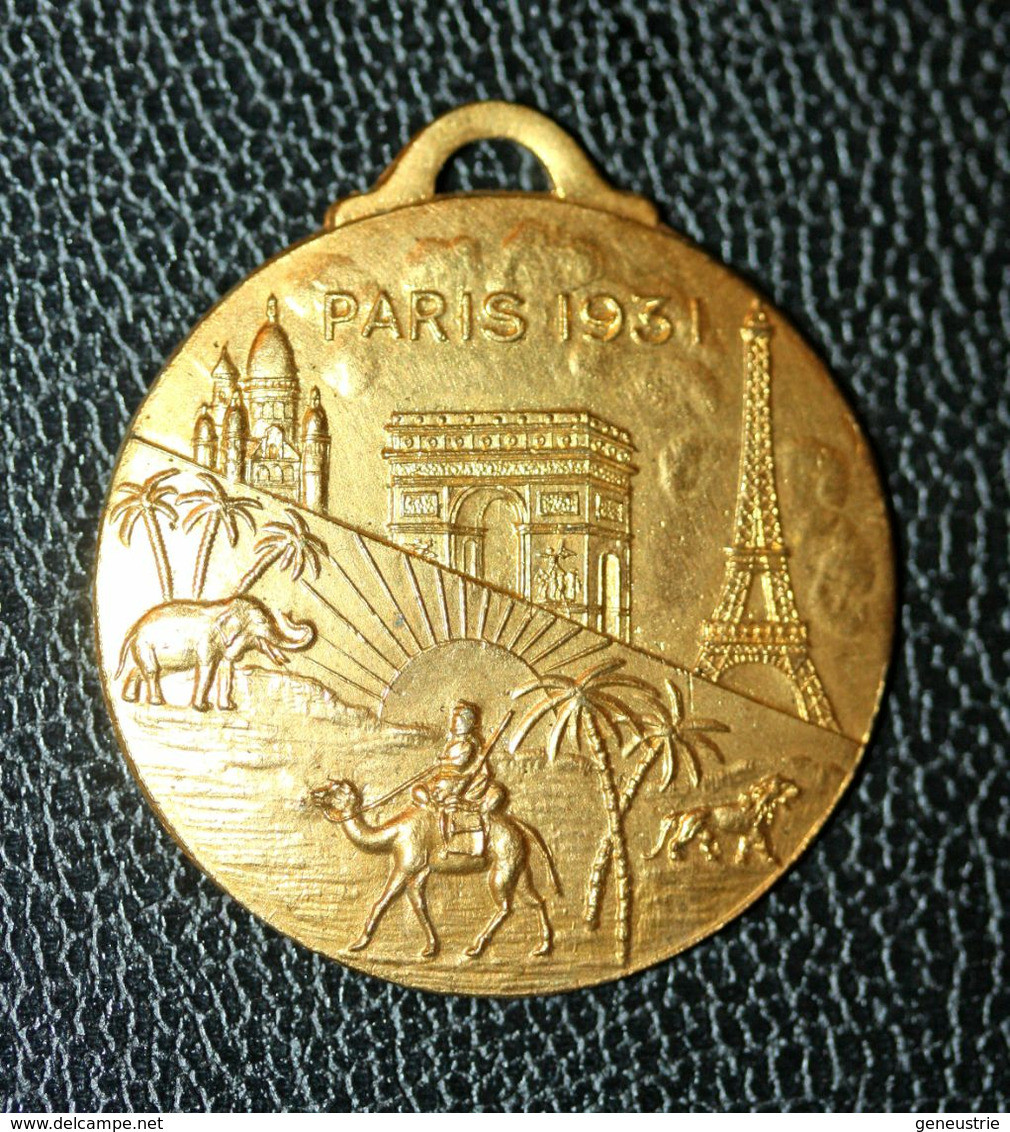 Belle Médaille "Exposition Coloniale De Paris 1931" - Other & Unclassified