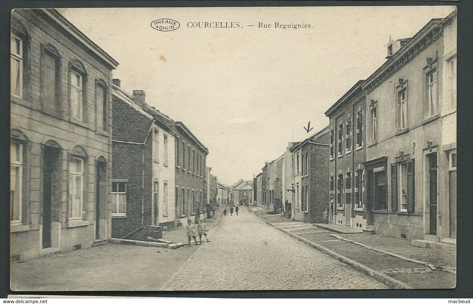 COURCELLES : Rue Reguignies  -  Maca1856 - Courcelles