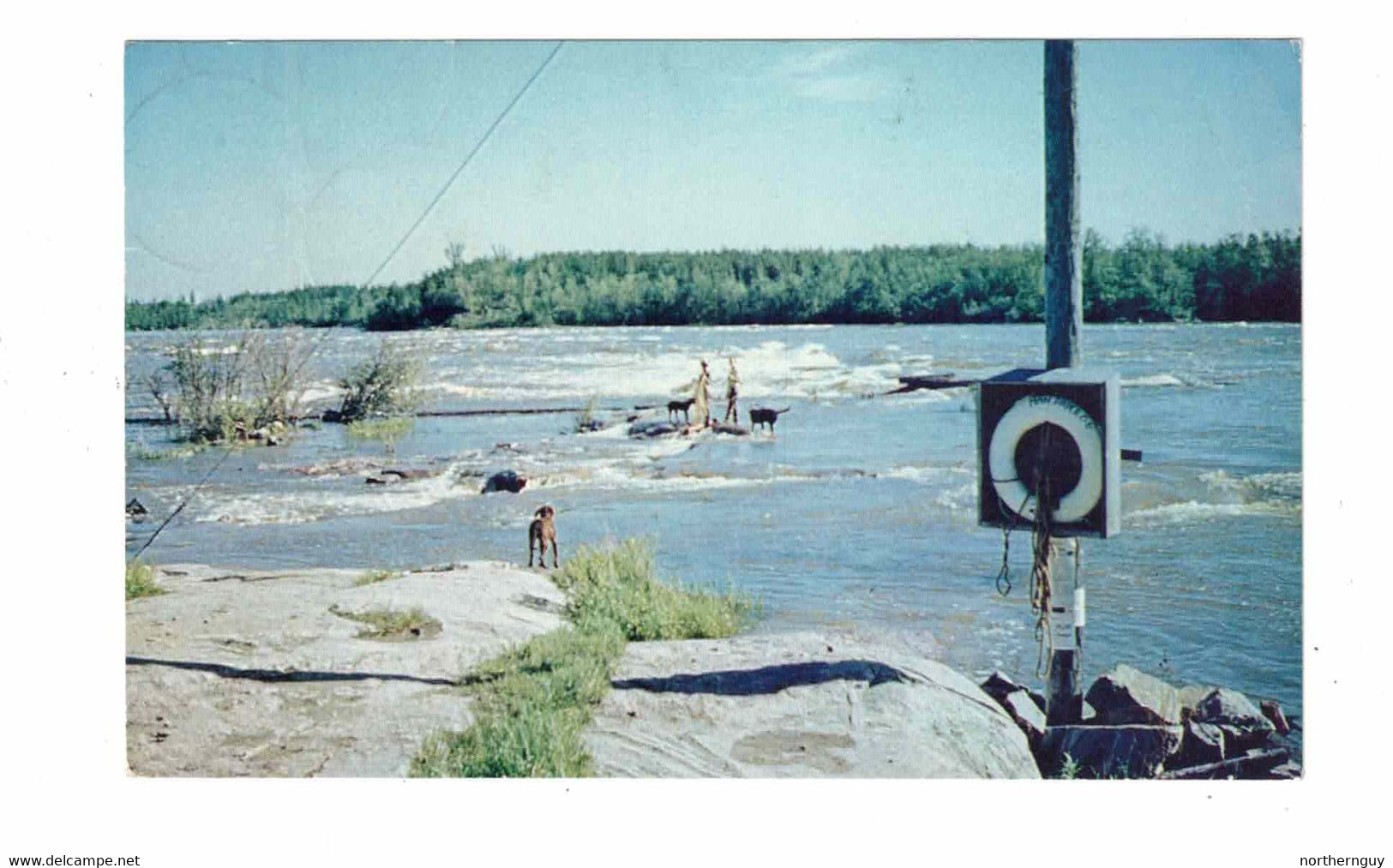 PINE FALLS, Manitoba, Canada, People At Manitou Rapids On Winnipeg River. 1967 Chrome Postcard - Andere & Zonder Classificatie