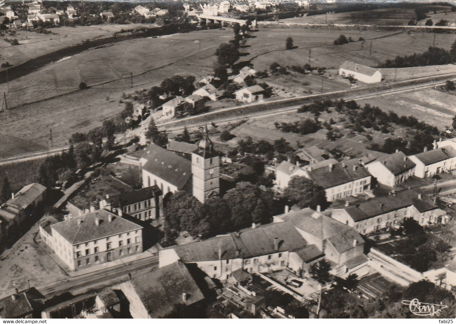 POUXEUX VUE AERIENNE LE CENTRE DU VILLAGE - Pouxeux Eloyes