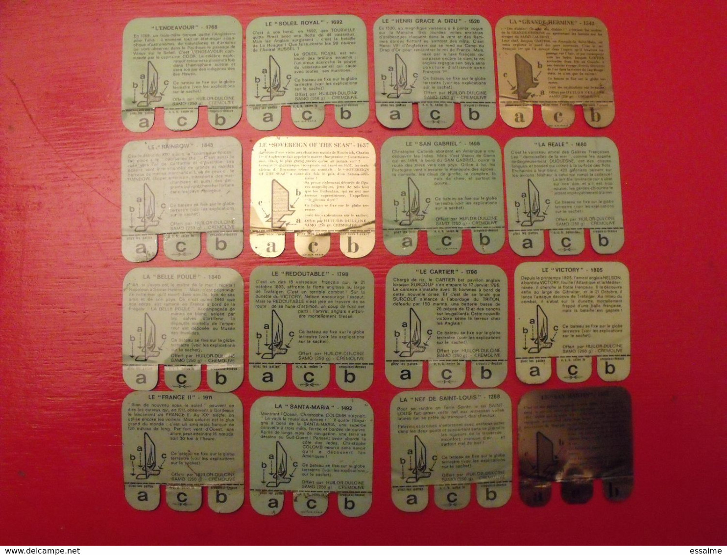 Lot De 16 Plaquettes Bateaux Voiliers. Huilor Samo Dulcine. Collection Complète. Lot 15 - Plaques En Tôle (après 1960)