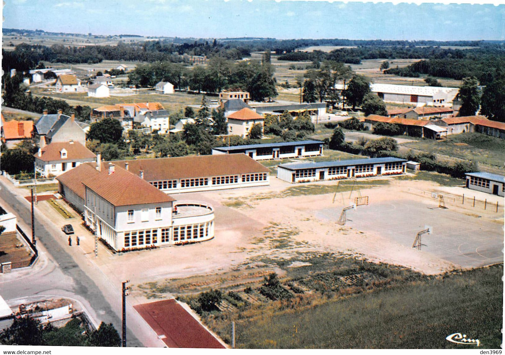 LENCLOITRE - Vue Aérienne - Le Groupe Scolaire - Arch Gouron, Chatellerault - Préfabriqués Ets Sofaco - Tirage D'éditeur - Lencloitre