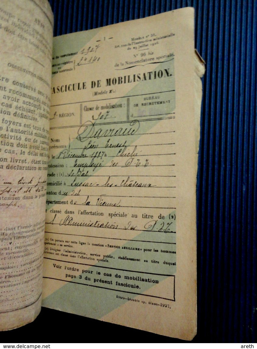 Livret Militaire Léon Daviaud Classe 1907 + Fascicule De Mobilisation + Attestation De Vaccination 1916 - Documents