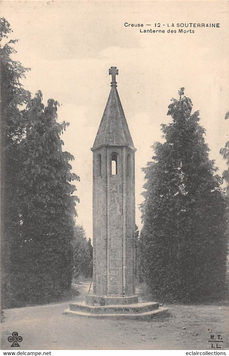 Thème: Monuments Aux Morts  Ou Lanterne Des Morts Ou Combattants 1870  : La Souterraine    23       (voir Scan) - Monumenten