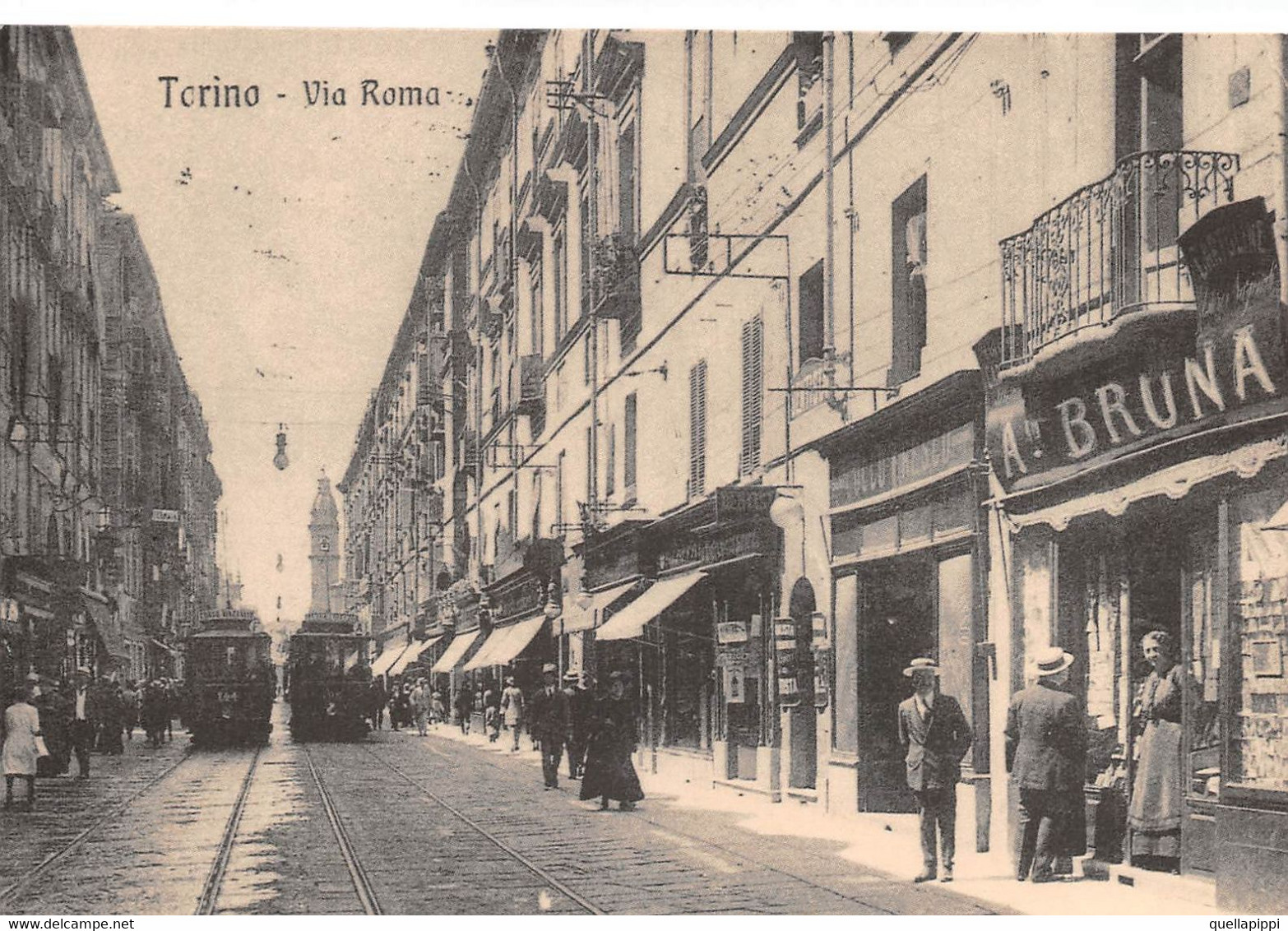 011354 "TORINO - VIA ROMA" ANIMATA, TRAMVAY. EDIZIONE ANNI '70. CART NON SPED - Orte & Plätze