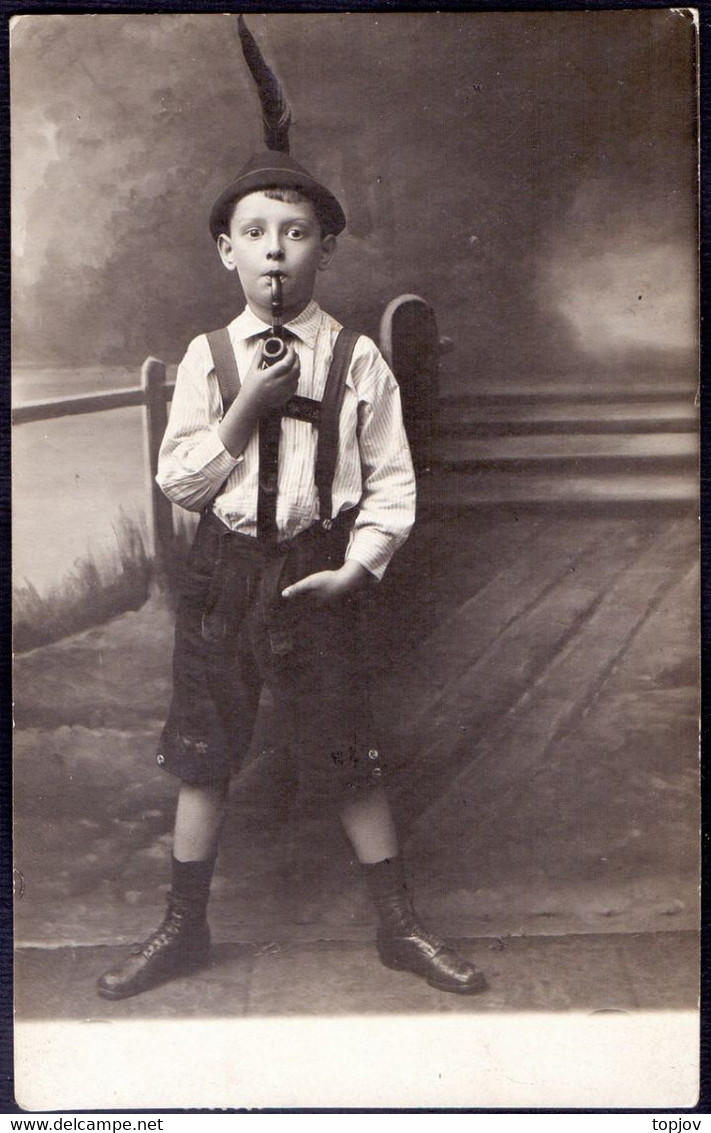 THE BOY WITH THE PIPE - Edit American Photo Studio Prague - 1911 - Other & Unclassified