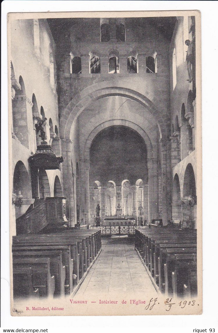 VIGNORY - Intérieur De L'Eglise - Vignory