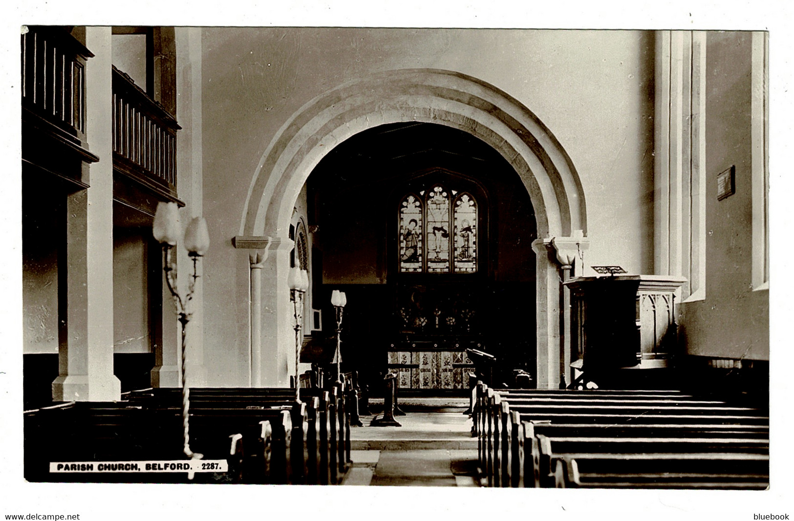 Ref 1415 - Early Real Photo Postcard - Interior Belfod Parish Church - Northumberland - Otros & Sin Clasificación