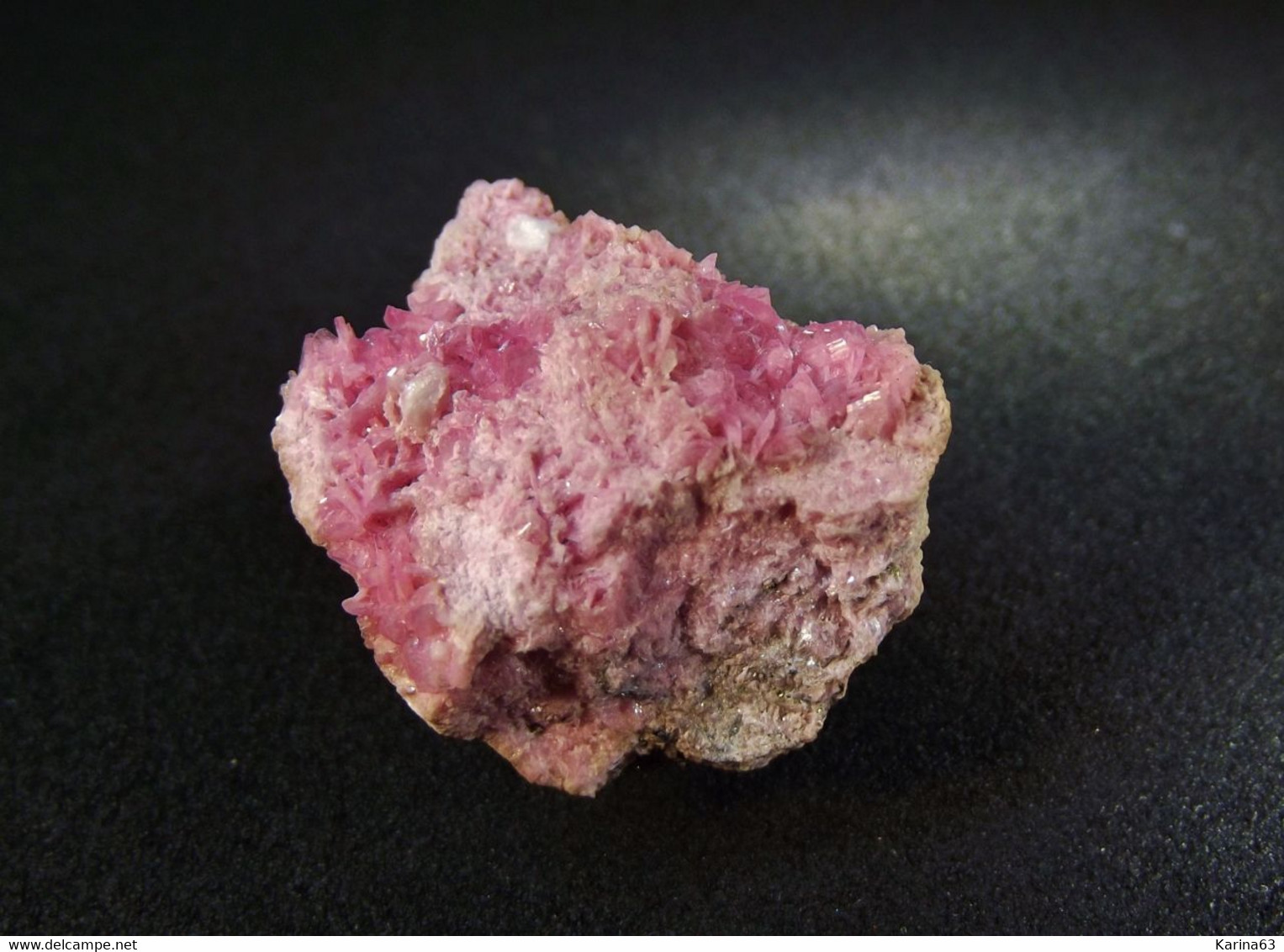 Rhodocrosite With Minor Pyrite  ( 2 X 2 X 1 Cm) - Cavnic Mine (Kapnik), Maramures Co - Romania - Mineralen