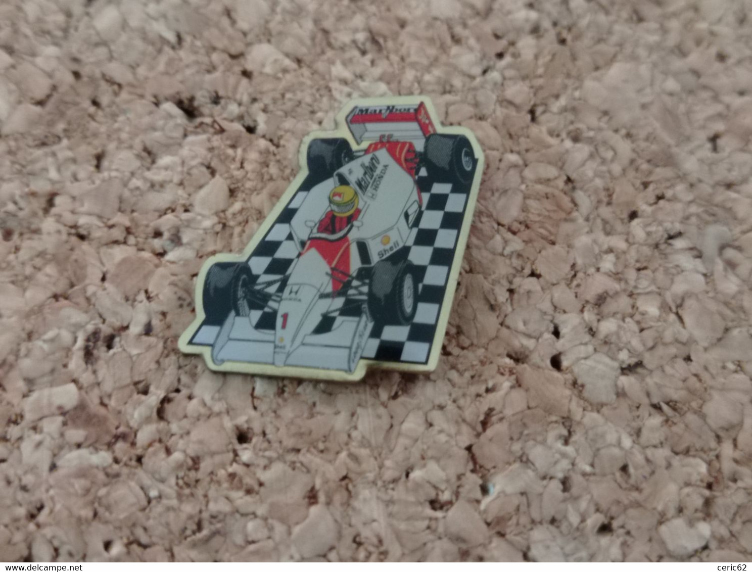 PINS FORMULE 1 F1 HONDA SHELL MARLBORO - Car Racing - F1