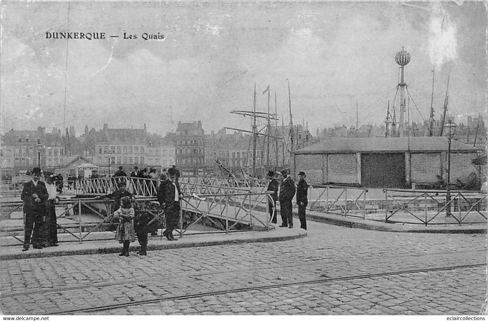 Dunkerque          59        Le Quais             (voir Scan) - Dunkerque