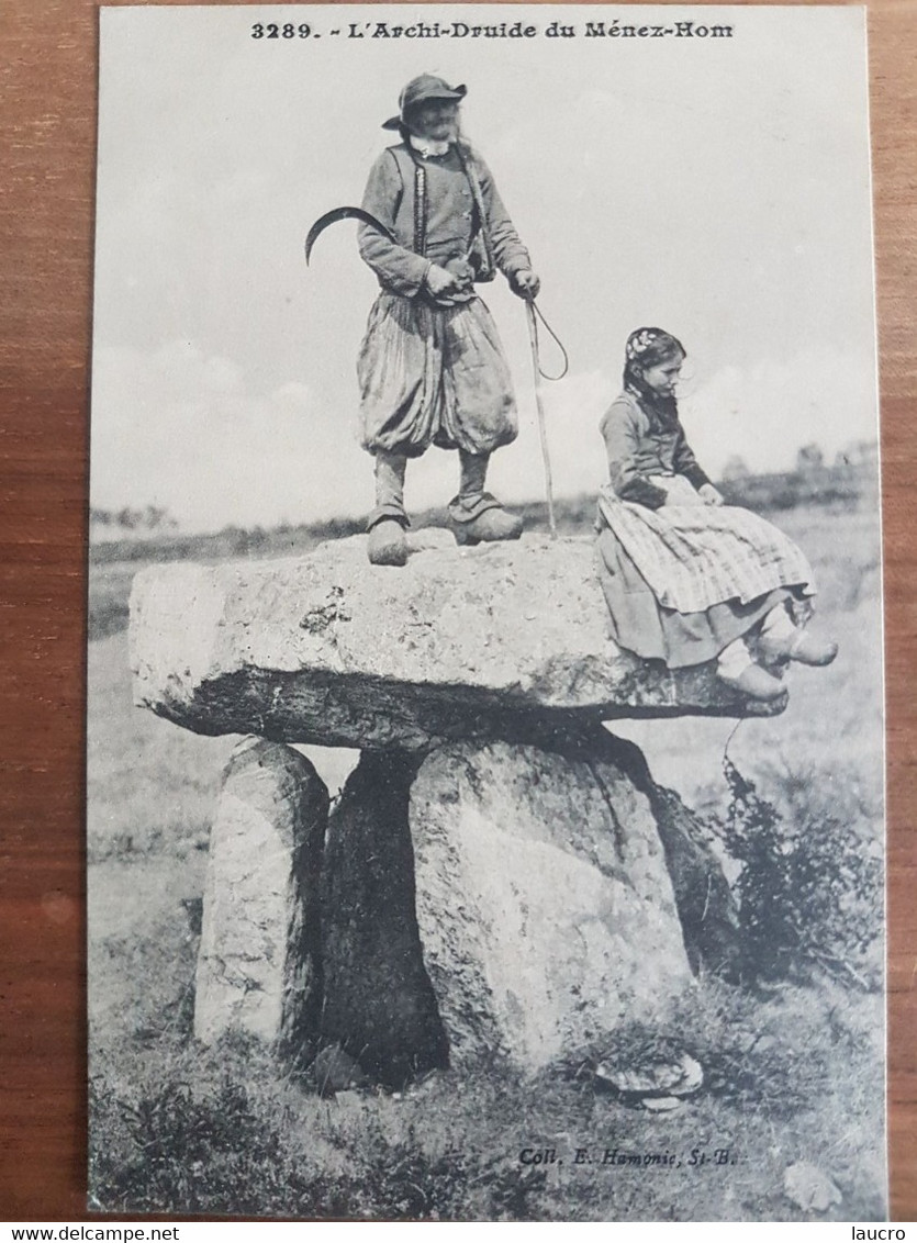 Plomodiern.l'archi Druide Du Menez Hom.dolmen.coiffe Costume Breton.édition Hamonic 3289 - Plomodiern