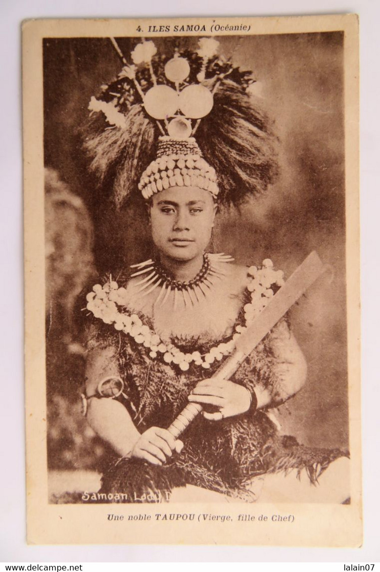 C P A : Iles SAMOA : Une Noble TAUPOU, Vierge, Fille De Chef - Samoa