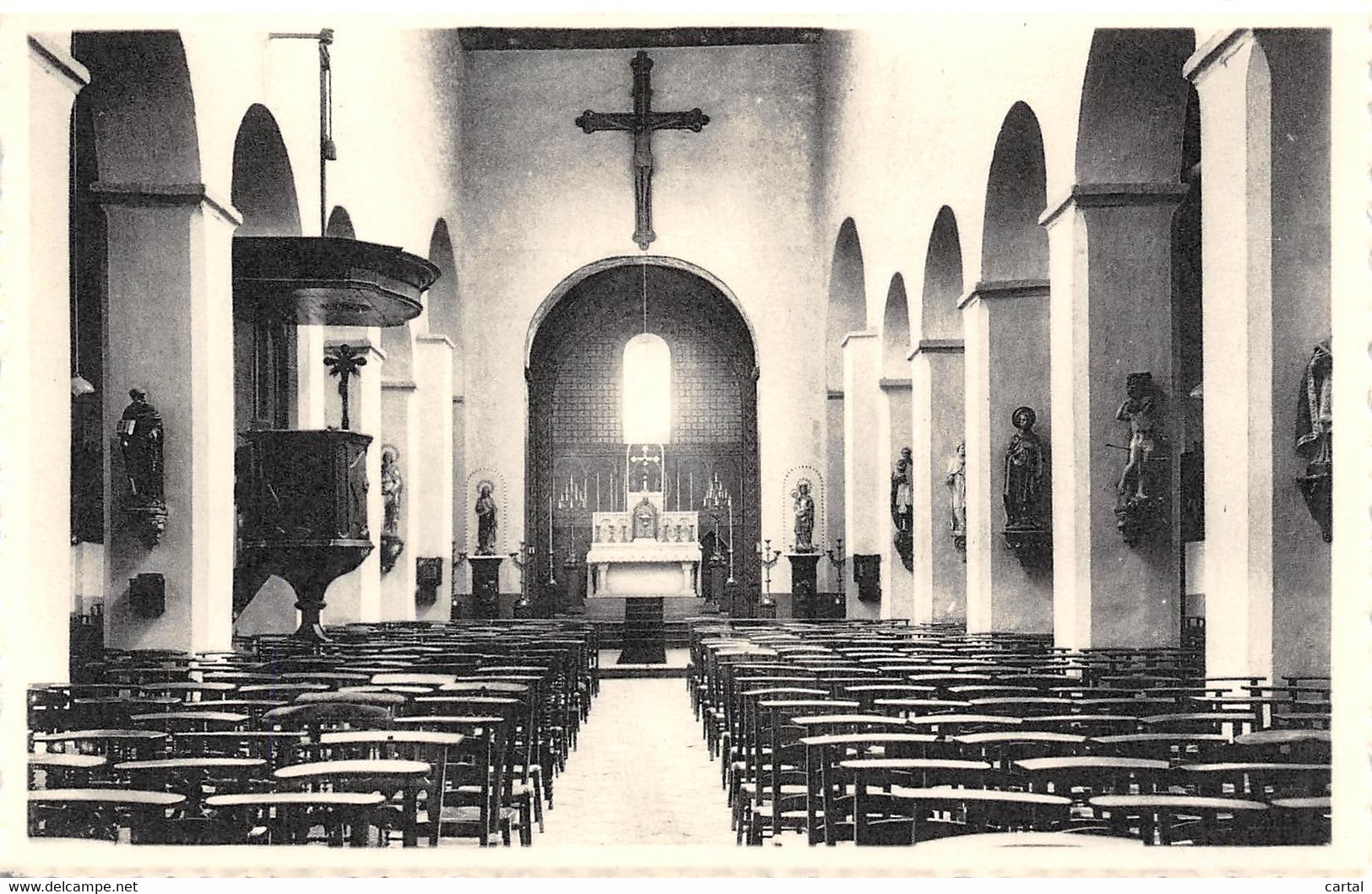 BIERBEEK - Binnenzicht De Kerk. - Bierbeek