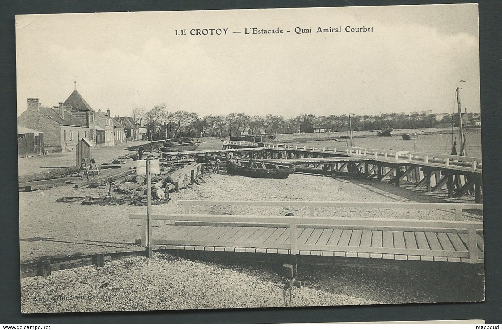 LE CROTOY - L'Estacade - Quai Amiral Courbet    - Maca1958 - Le Crotoy