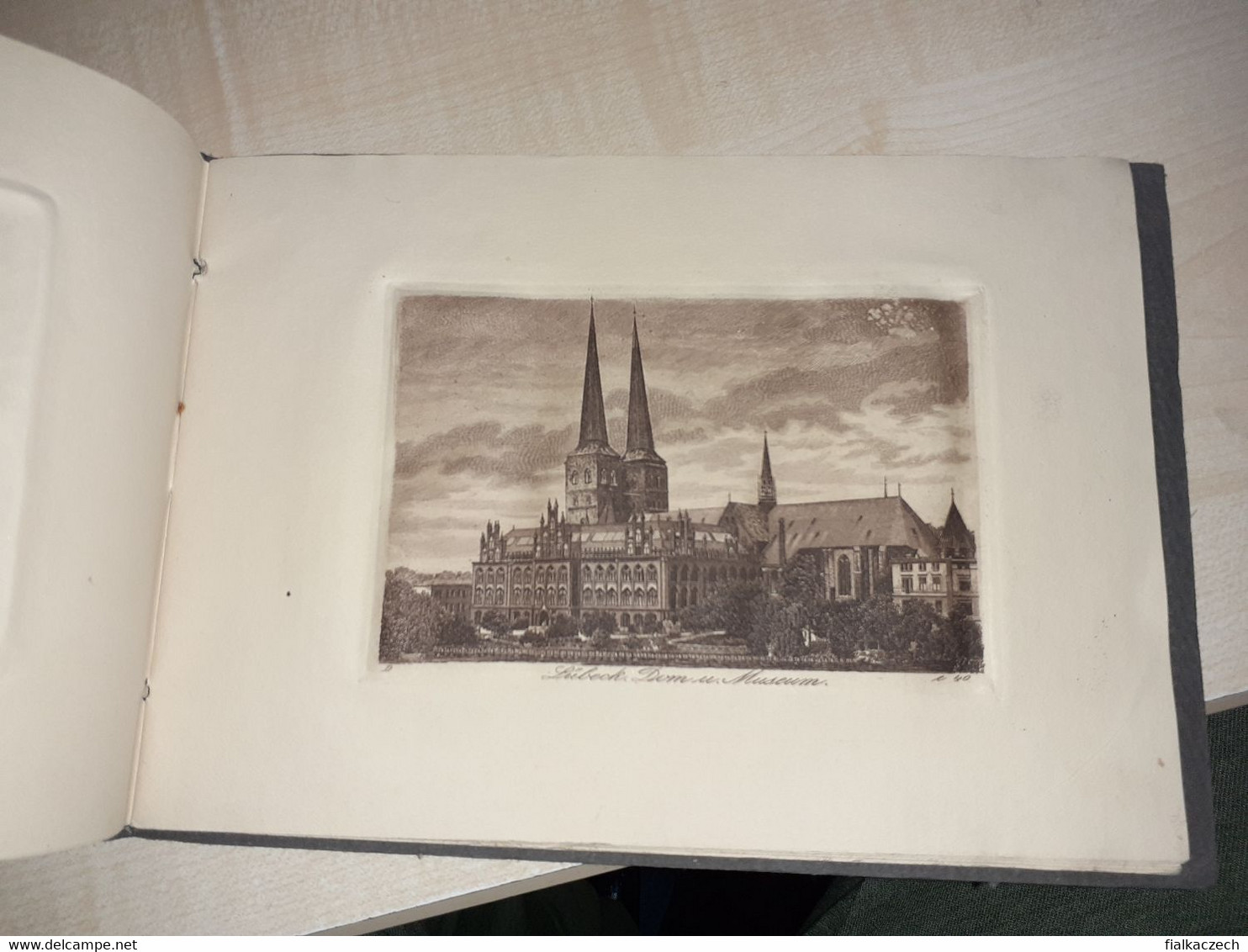 Lübeck, Germany, Book With Artifical Postcards - Grandes  Formatos