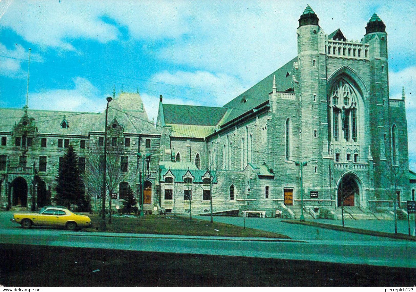 Sherbrooke - Basilique Cathédrale Saint Michel Et L'archevêché De Sherbrooke - Sherbrooke