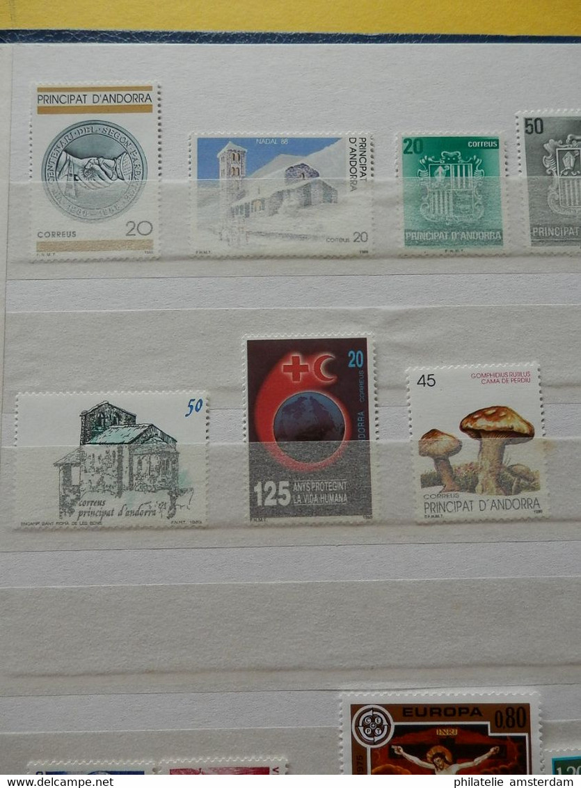 Andorra 1972-1996, French and Spanish Post: MNH collection