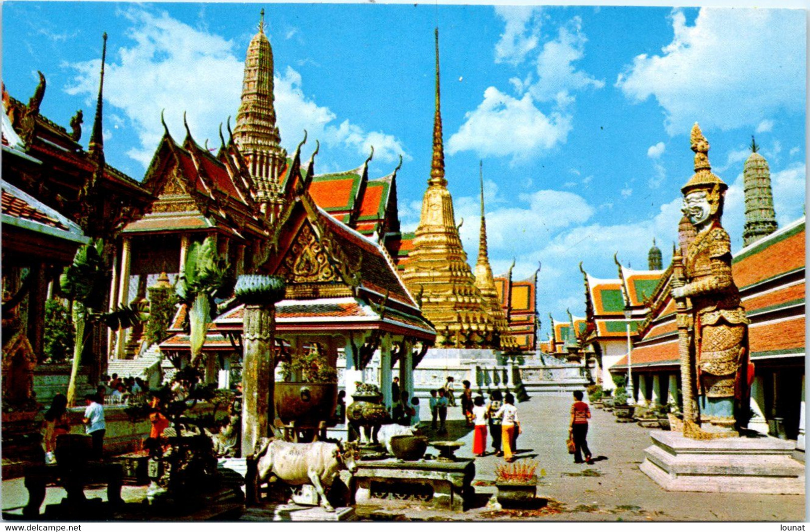 Thailand - BANGKOK - Inside The Grounds Of Wat Phra Keo - Tailandia