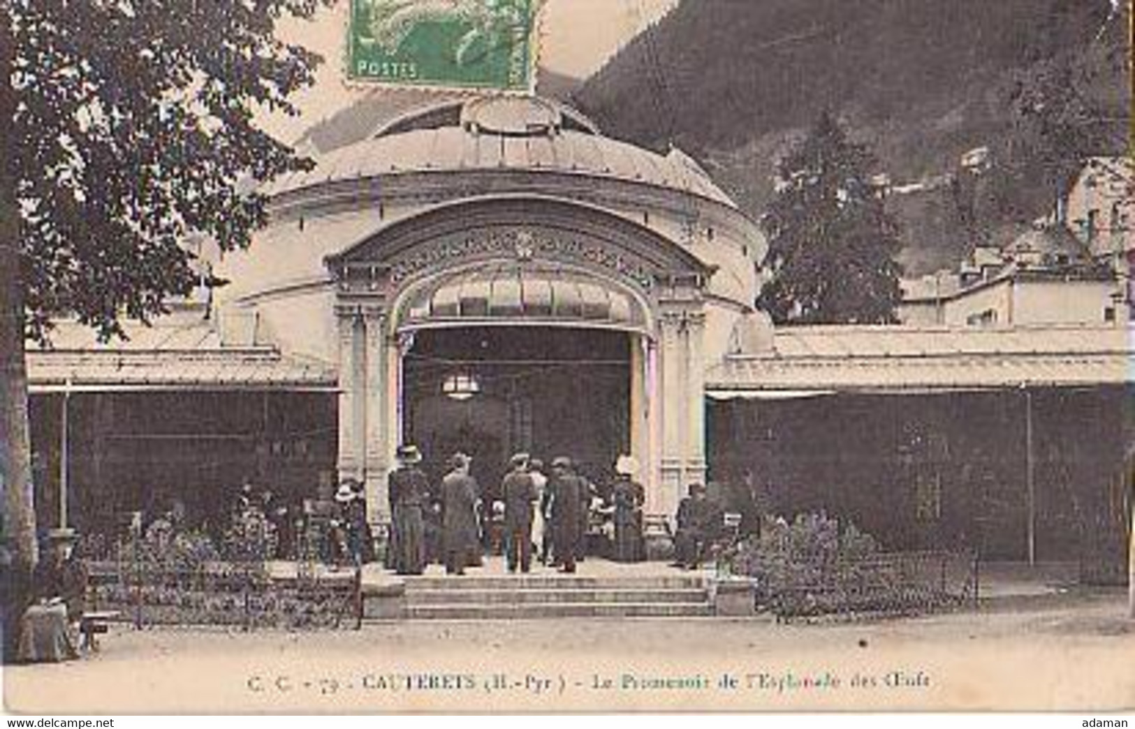Hautes Pyrénées        1742        Cauterets.La Promenade De L'Esplanade Des Oeufs - Cauterets