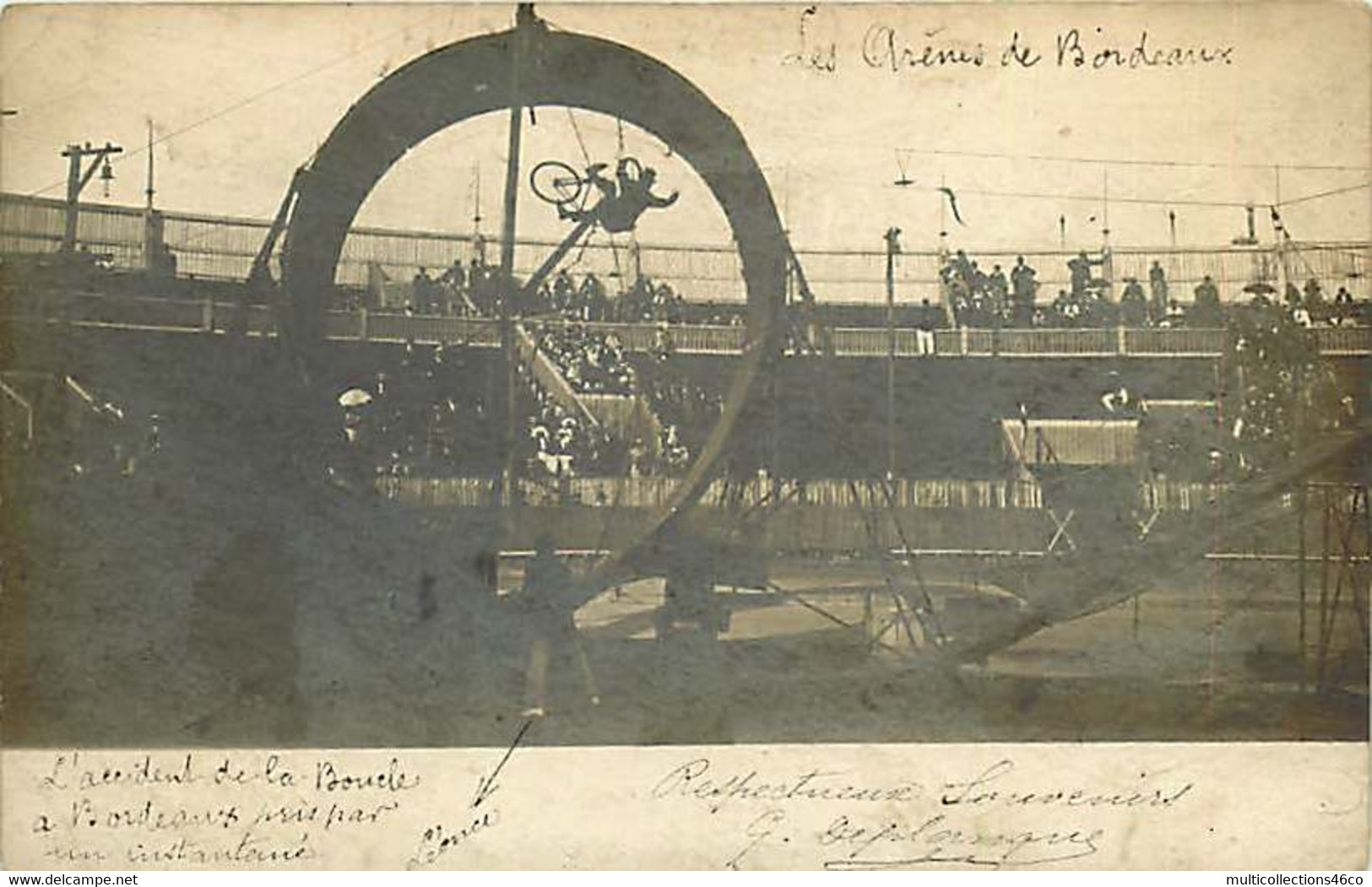 281020 - CARTE PHOTO 33 BORDEAUX - Arènes - Accident De La Boucle - Cirque Clown ? Vélo Cyclisme Spectacle - Bordeaux