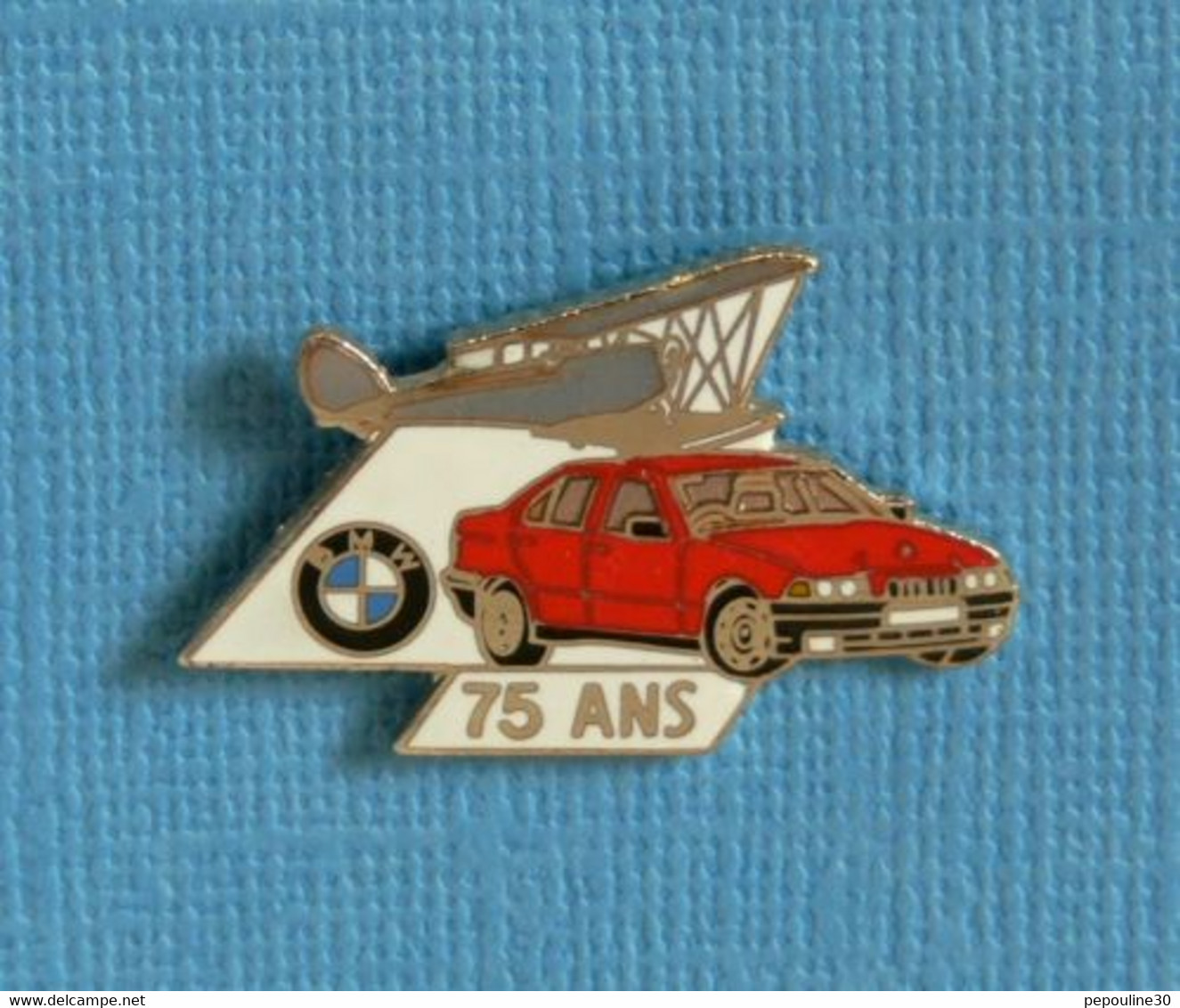 1 PIN'S //  ** AVION BIPLAN / BMW 75 ANS ** . (BMW  Démons & Merveilles) - BMW