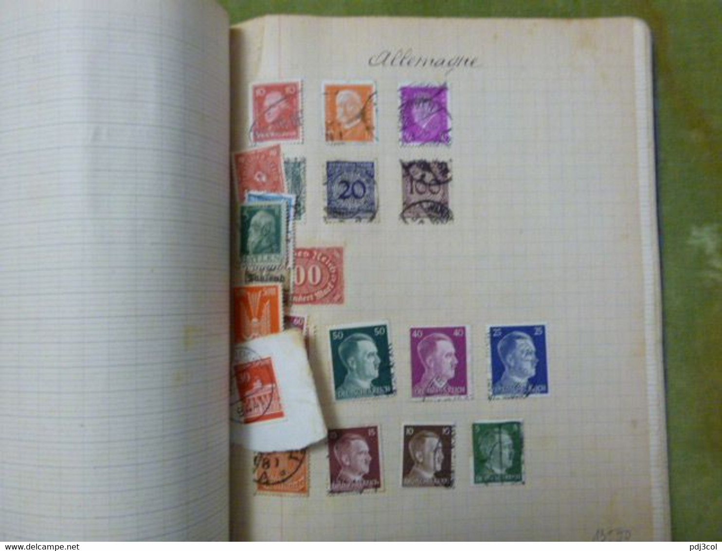 Cahier album de quelques centaines de timbres collés pays étrangers, monde, vers 1900