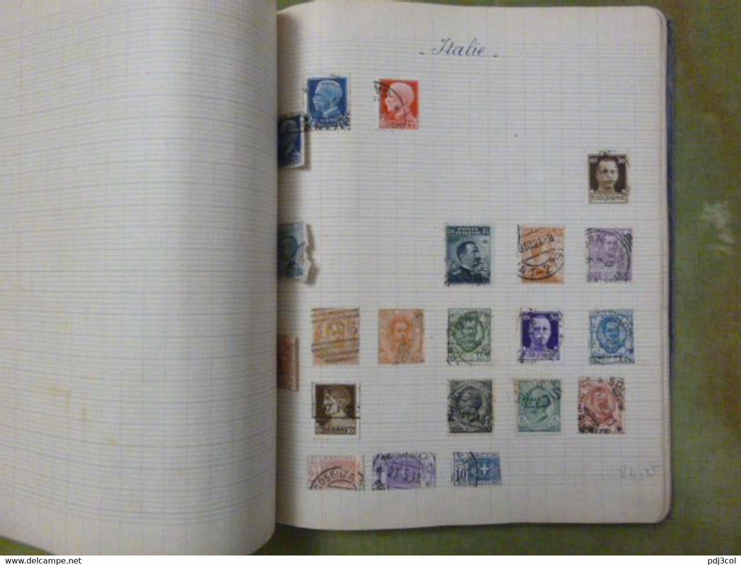 Cahier album de quelques centaines de timbres collés pays étrangers, monde, vers 1900