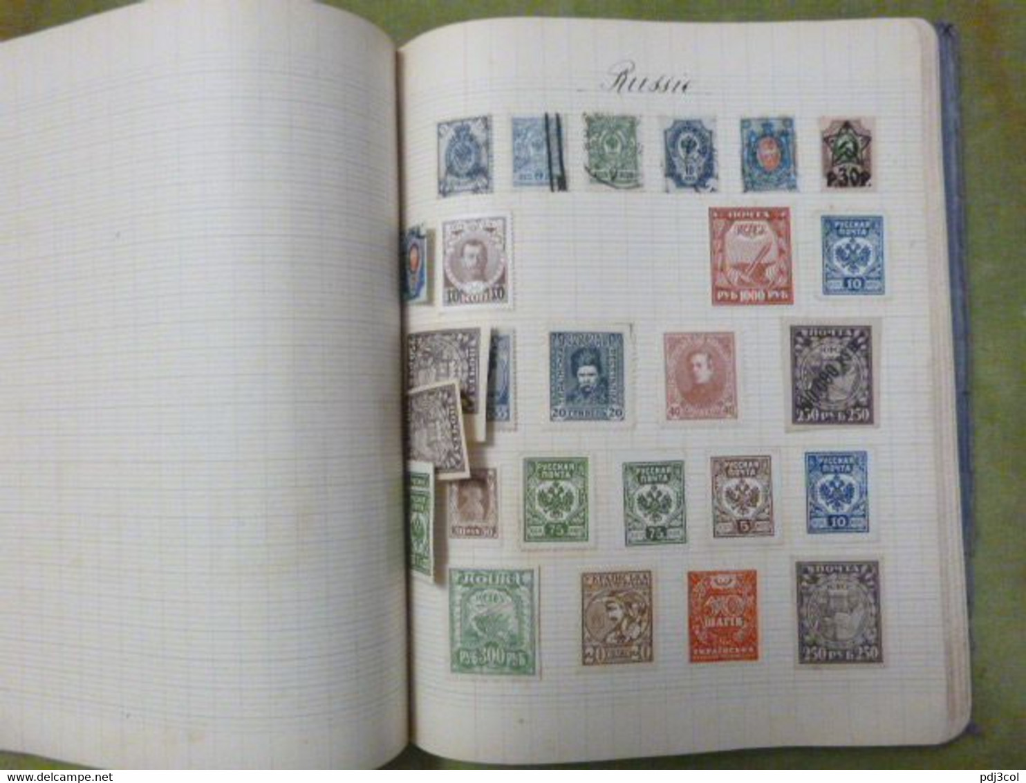 Cahier album de quelques centaines de timbres collés pays étrangers, monde, vers 1900