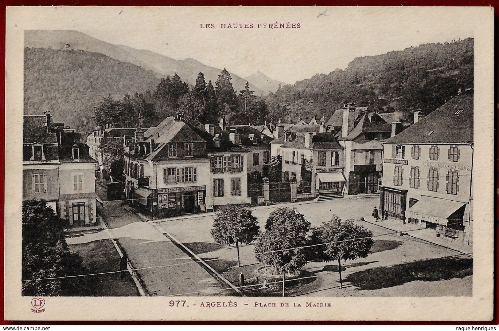 CPA 65 ARGELES GAZOST - La Place De La Mairie (IT#572) - Maubourguet