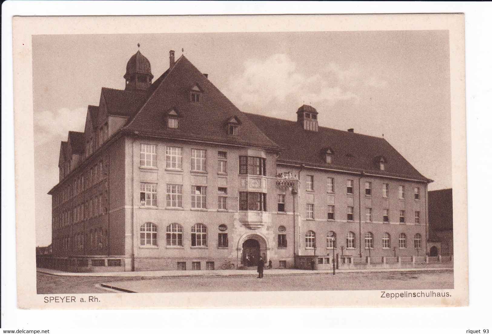 SPEYER A. Rh. - Zeppeinschulhaus. - Speyer