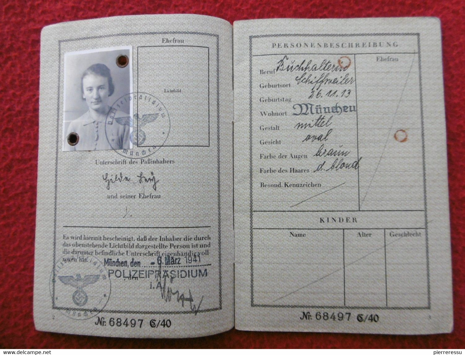 REISEPASS 1941 / 1944  PASSEPORT CACHETS - Historische Dokumente