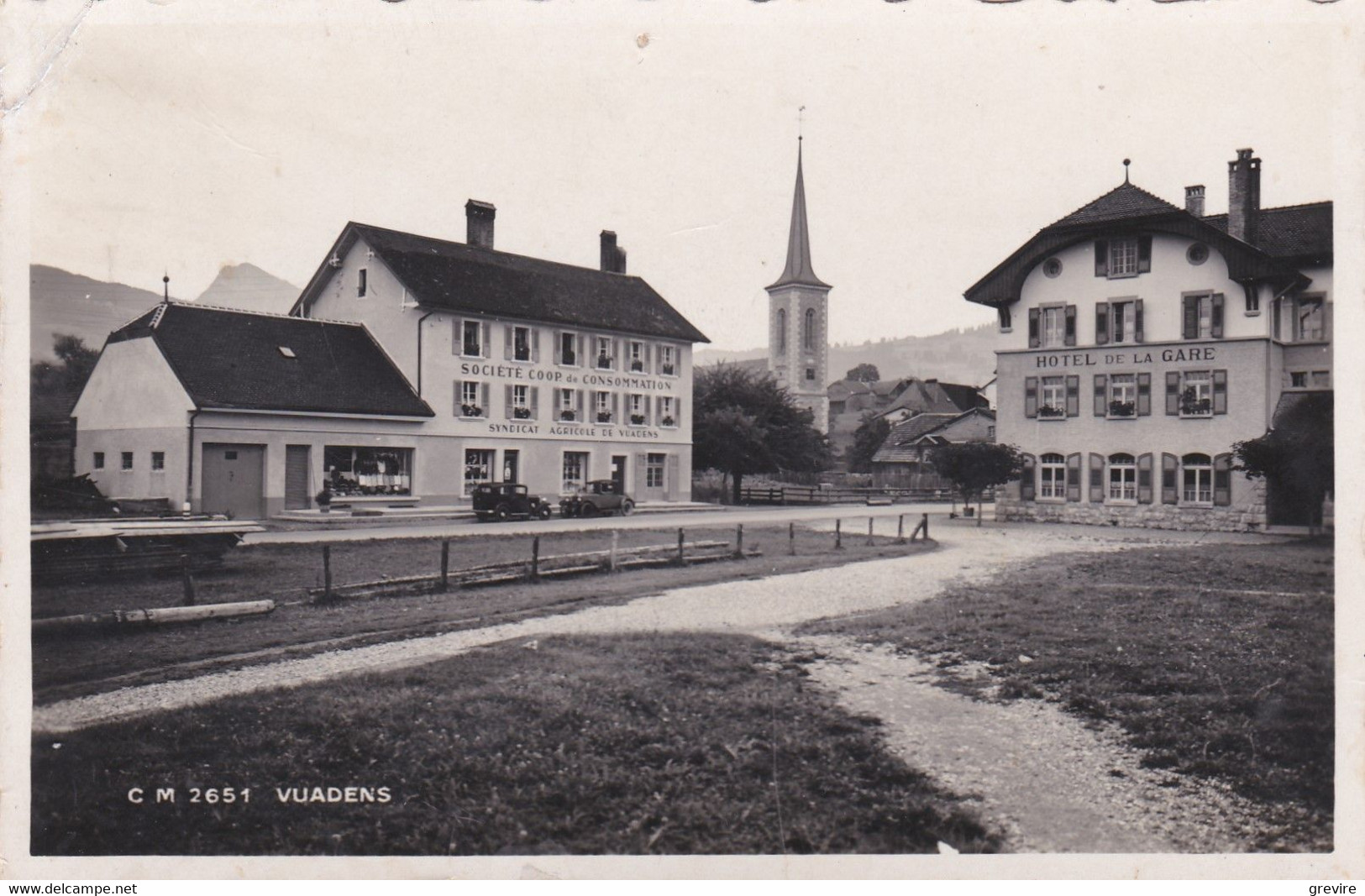 Vuadens, Hôtel De La Gare, Société Coop. De Consommation, Syndicat Agricole - Vuadens