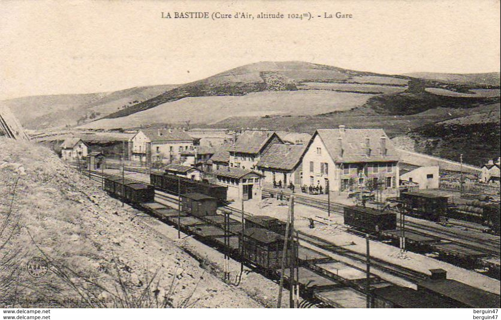 D48  LA BASTIDE ST LAURENT - LA GARE ( Avec Train ) - Altri & Non Classificati