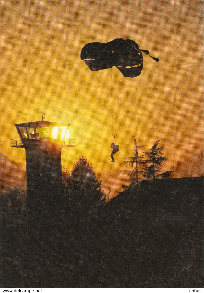 Para-Centro Locarno, Gordola; Fallschirmspringen, Parachutisme - Gordola