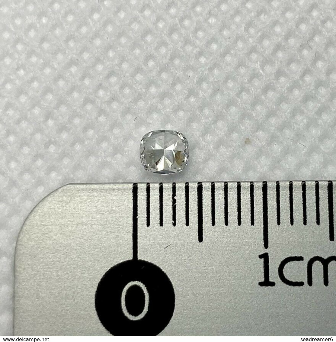 Diamant Naturel Coussin 0.26 Carat  Couleur E Purete SI2 Certificat GIA N°5211177210 - Diamant