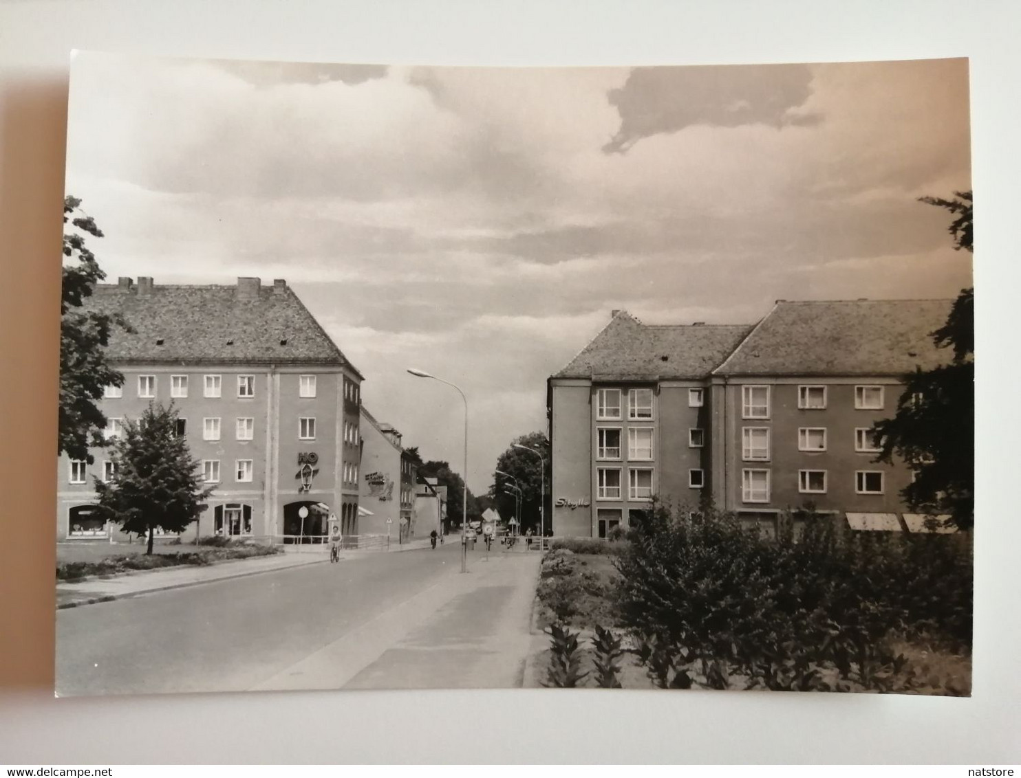 1968..GERMANY..VINTAGE POSTCARD..NIESKY..(OBERLAUSITZ)..ZINZENDORFPLATZ - Niesky