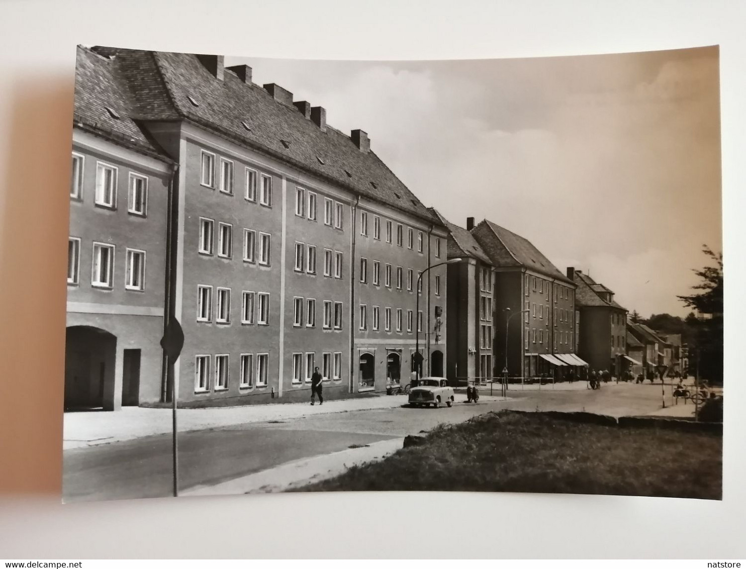 1968..GERMANY..VINTAGE POSTCARD..NIESKY..(OBERLAUSITZ)..ZINZENDORFPLATZ UND KARL-MARX-STRASE - Niesky