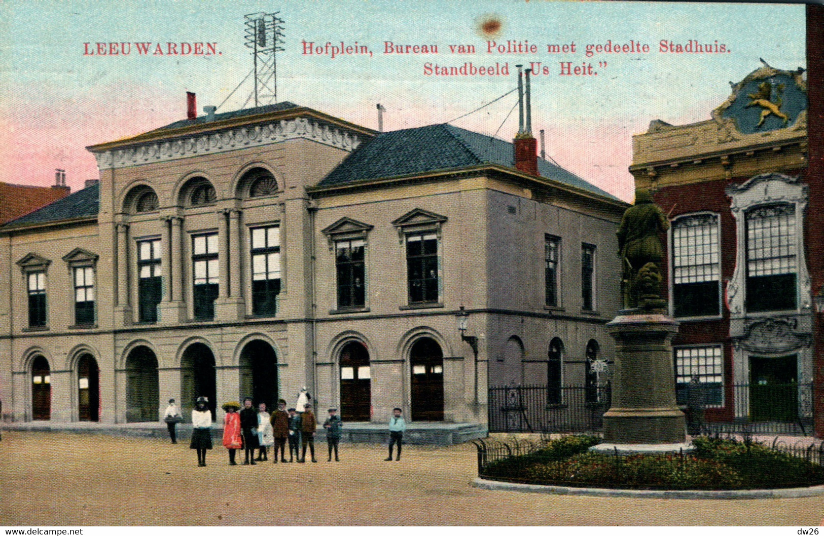 Leeuwarden - Hofplein, Bureau Van Politie Met Gedeelte Stadhuis (Politiebureau, Poste De Police) - Leeuwarden