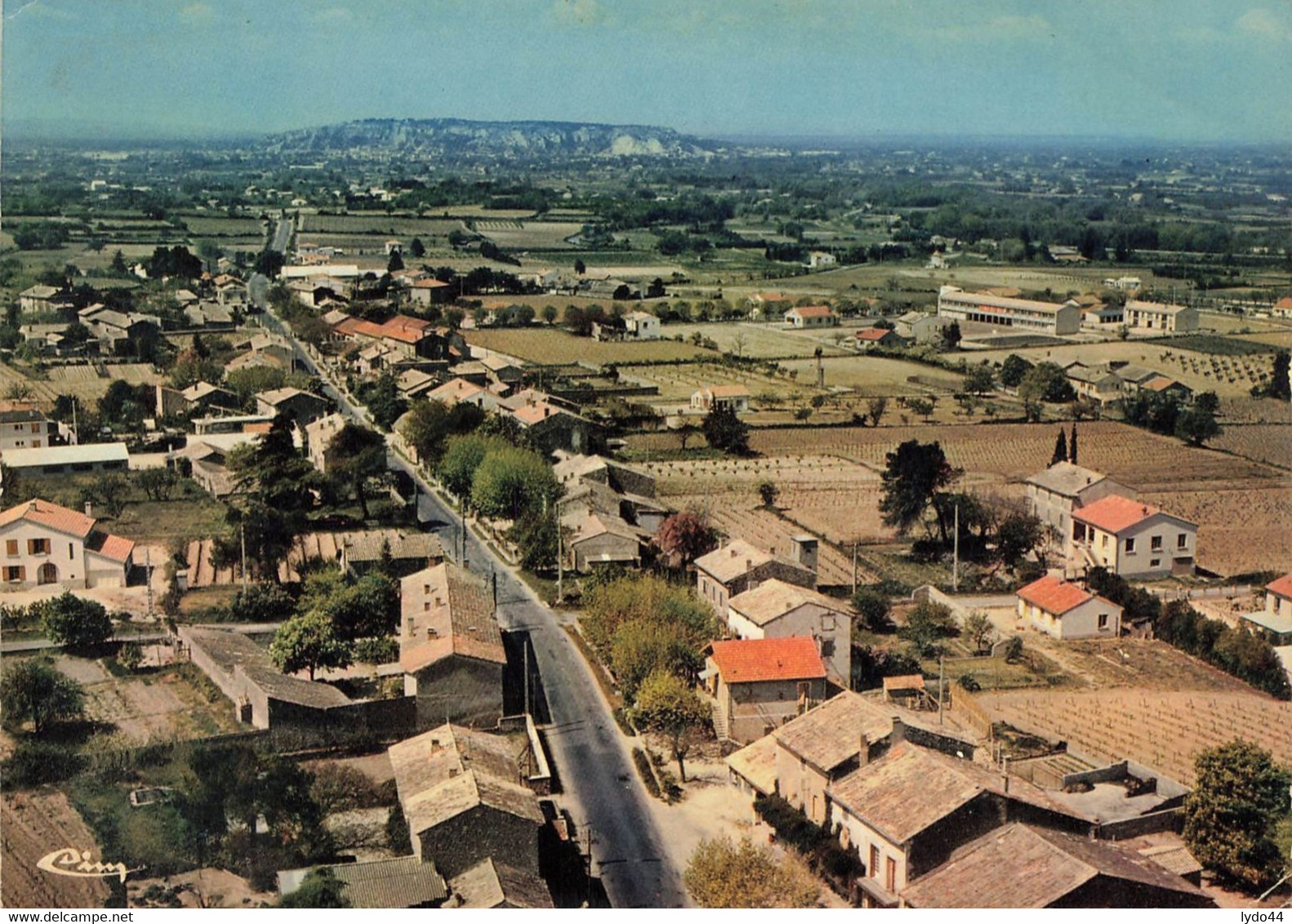 ROBION, Vue Générale Aérienne, Le Quartier De St Roch - Robion