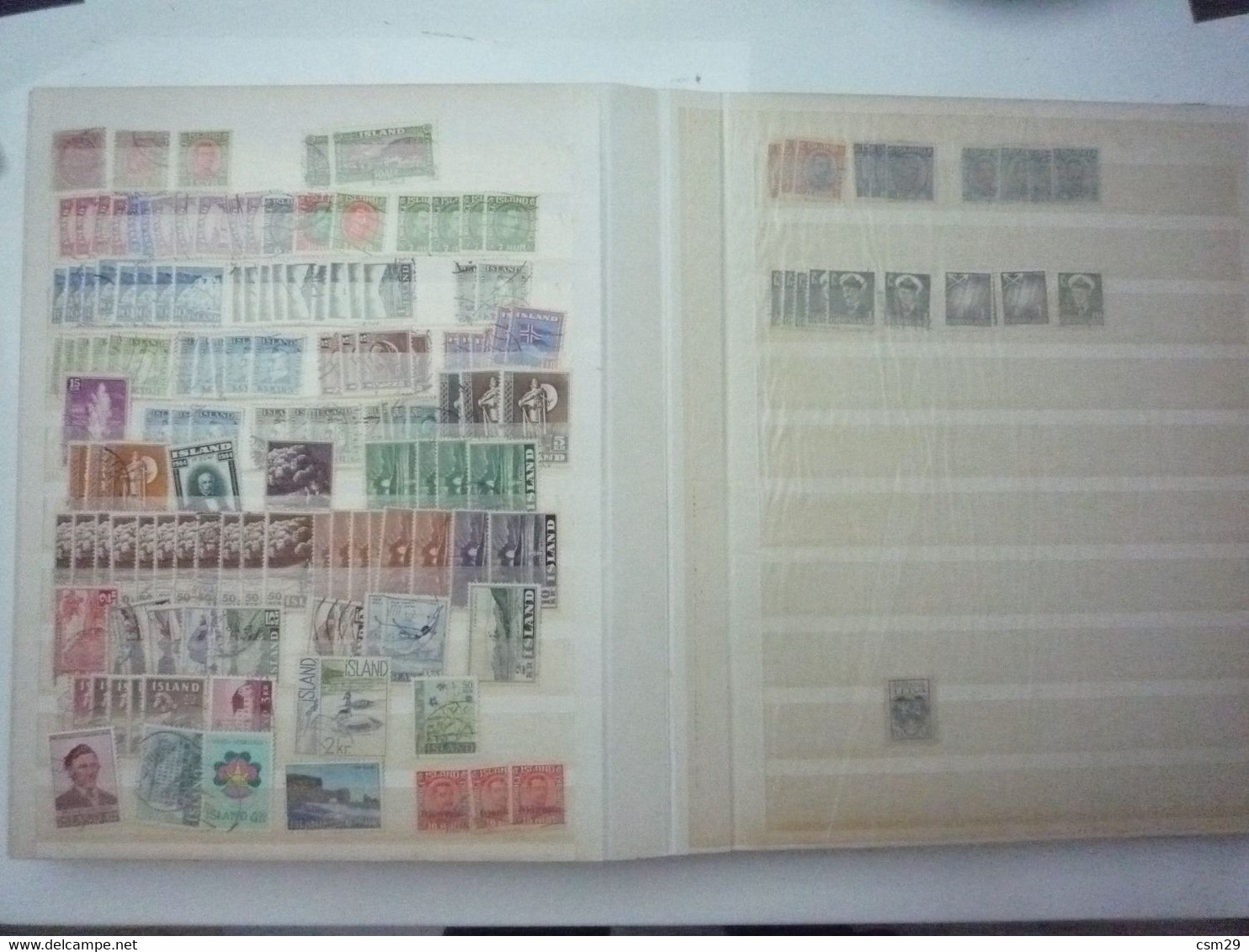 Dans un carton, Classeurs Timbres  Monde et divers des milliers - A voir - 89 scans