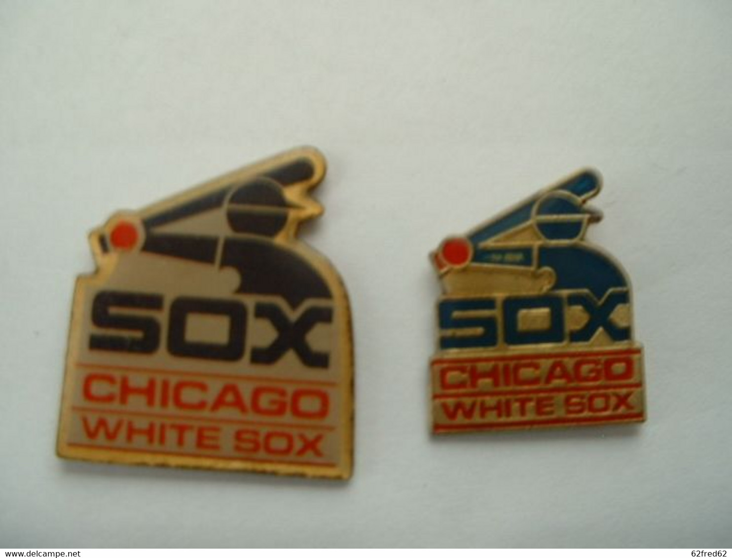 2 PIN'S BASEBALL - CHICAGO WHITE SOX - Honkbal
