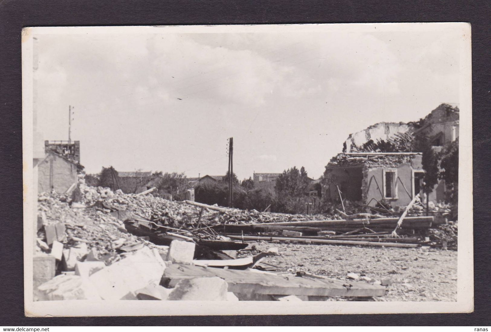 CPA Photo Semi Moderne Vaucluse 84 Avignon  Voir Dos Guerre War WWII - Avignon