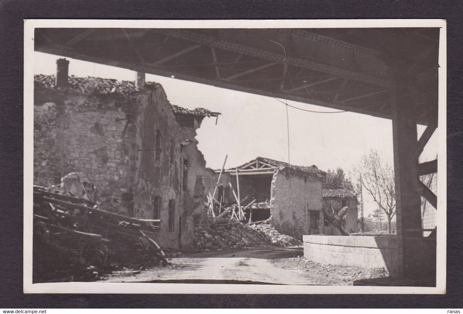 CPA Photo Semi Moderne Vaucluse 84 Avignon  Voir Dos Guerre War WWII - Avignon